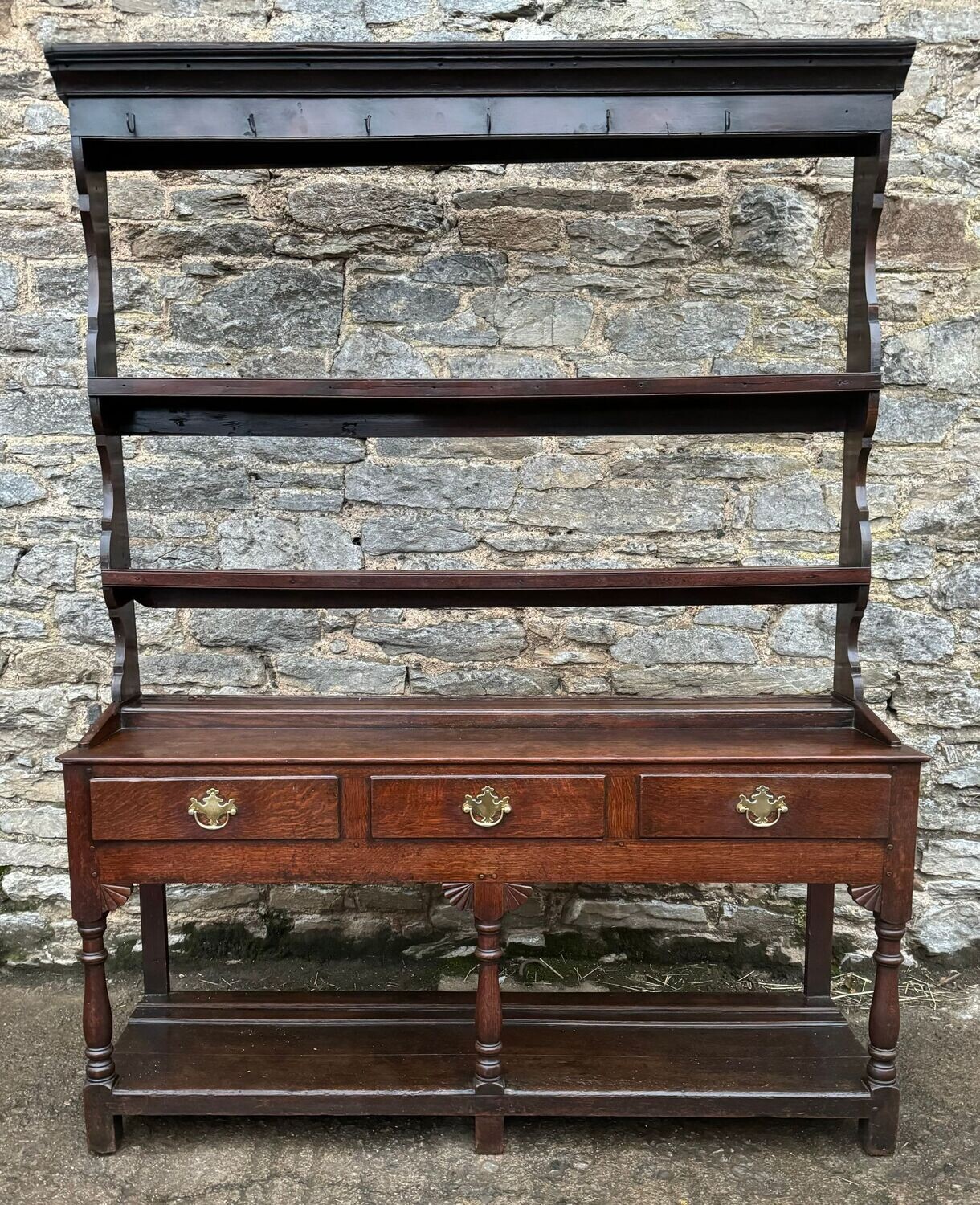 Georgian Oak Potboard Dresser