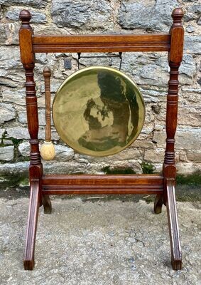 ​Edwardian Oak Framed Dinner Gong