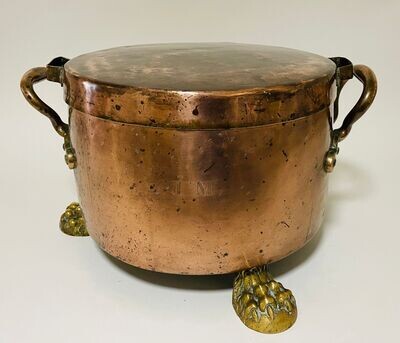 Large Victorian Copper Lidded Pot