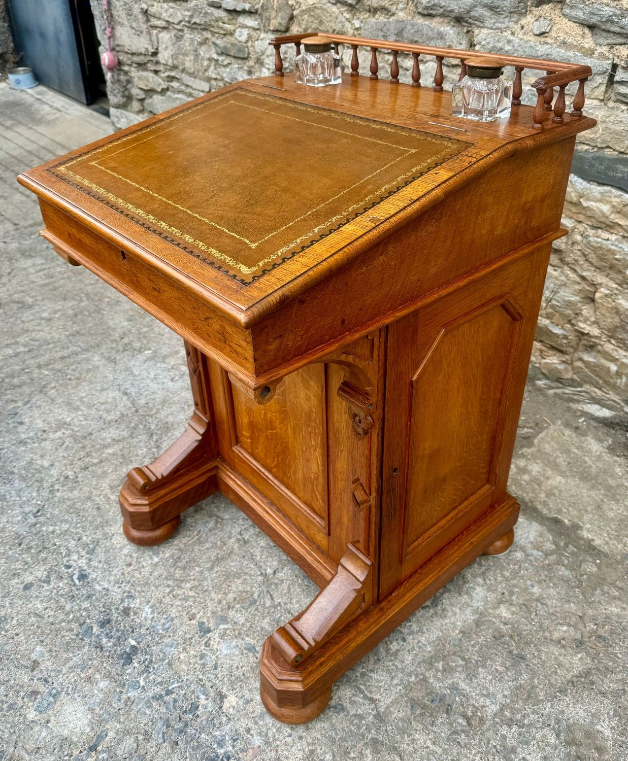 Victorian Golden Oak Davenport