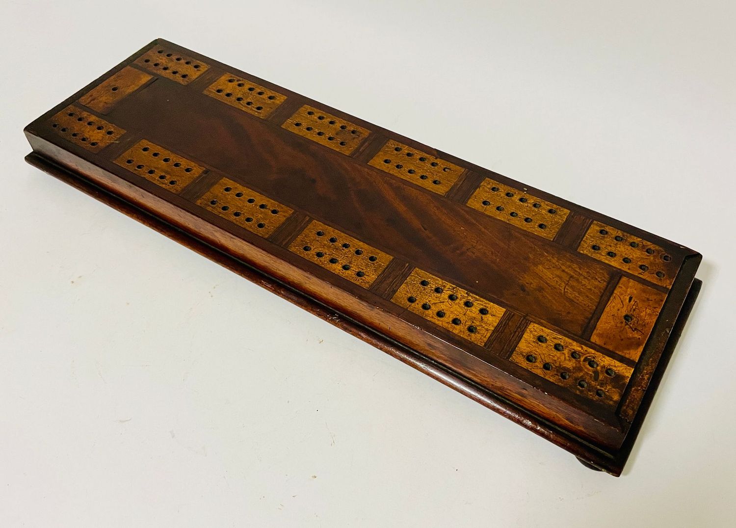 Victorian Mahogany Cribbage Board