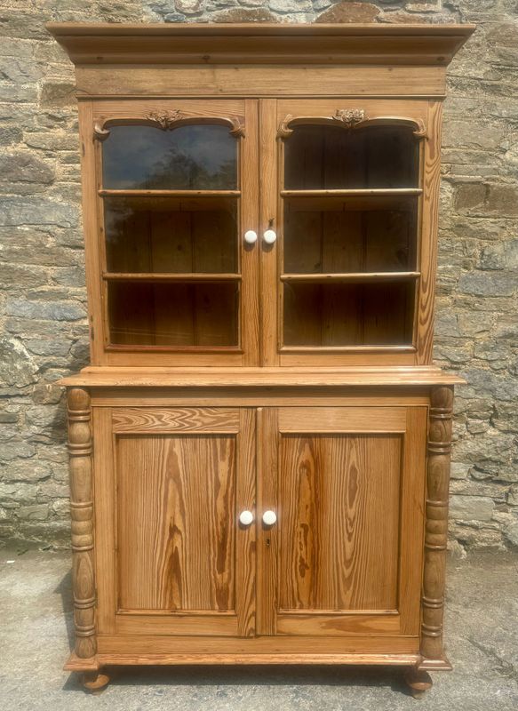 Victorian Pine Glazed Dresser