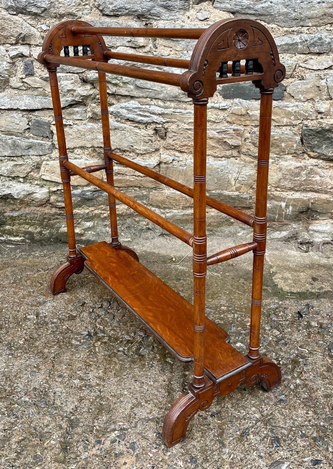 Edwardian Towel Rail