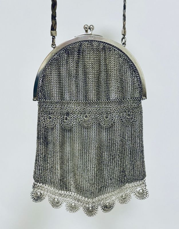 Art Deco Sterling Silver Chainmail Purse