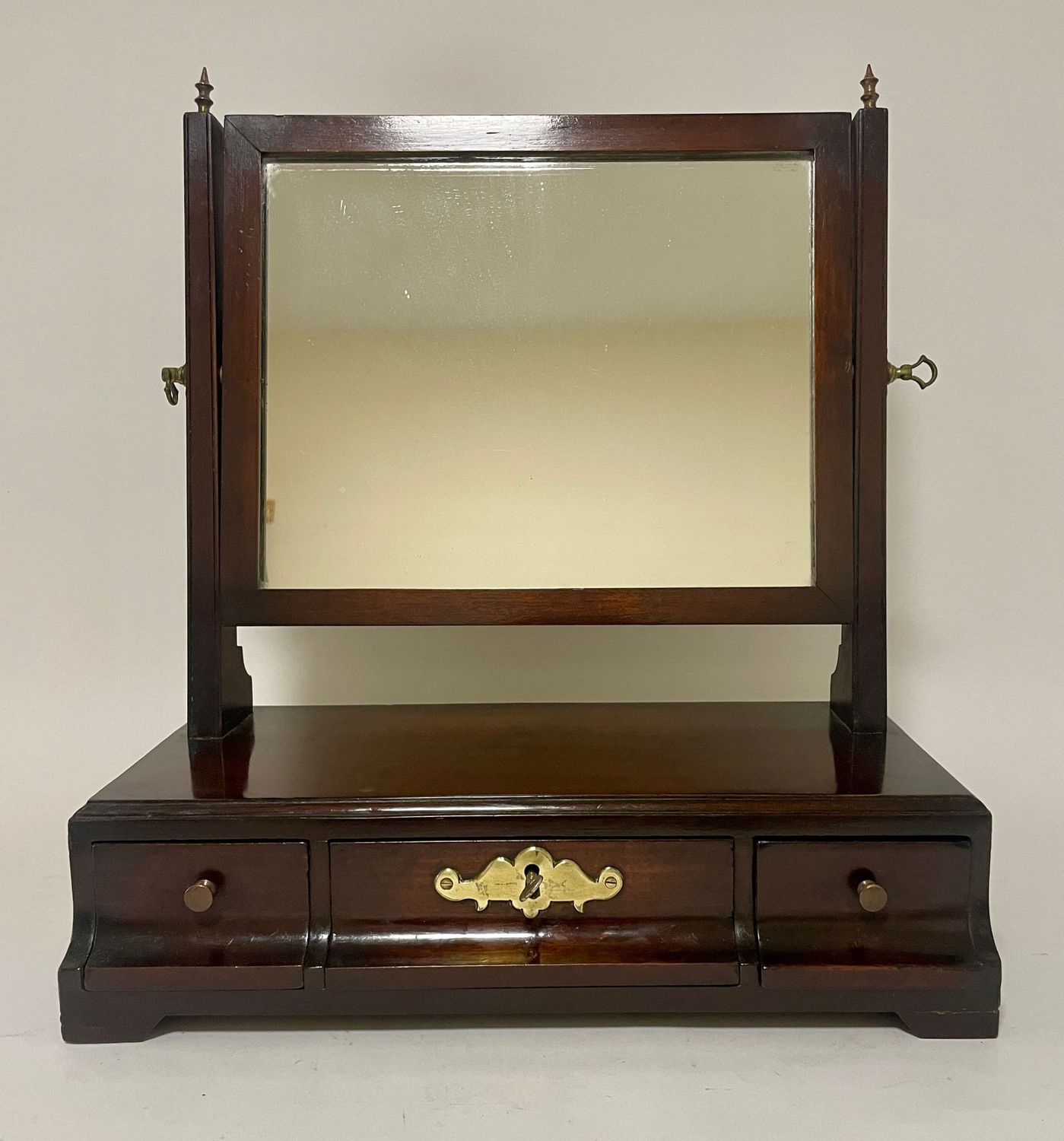 George III Mahogany Swing Dressing Table Mirror