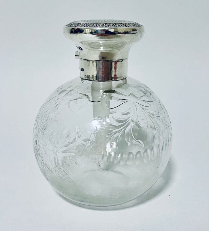 Antique Silver Topped Scent Bottle