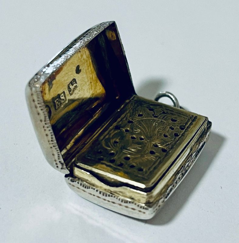 Victorian Silver Vinaigrette