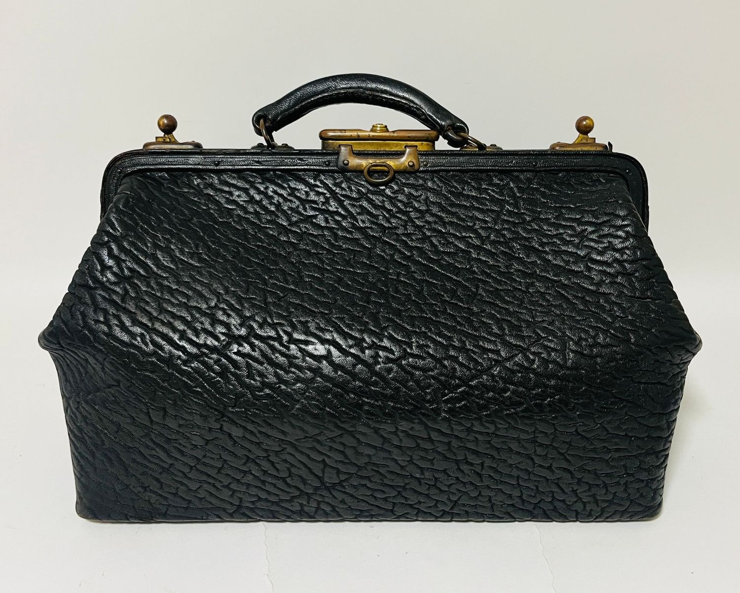 Antique Leather Gladstone Bag