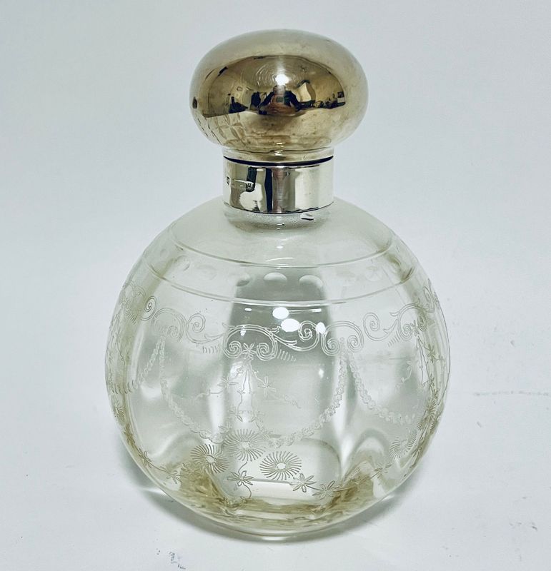 Large Antique Silver Topped Scent Bottle