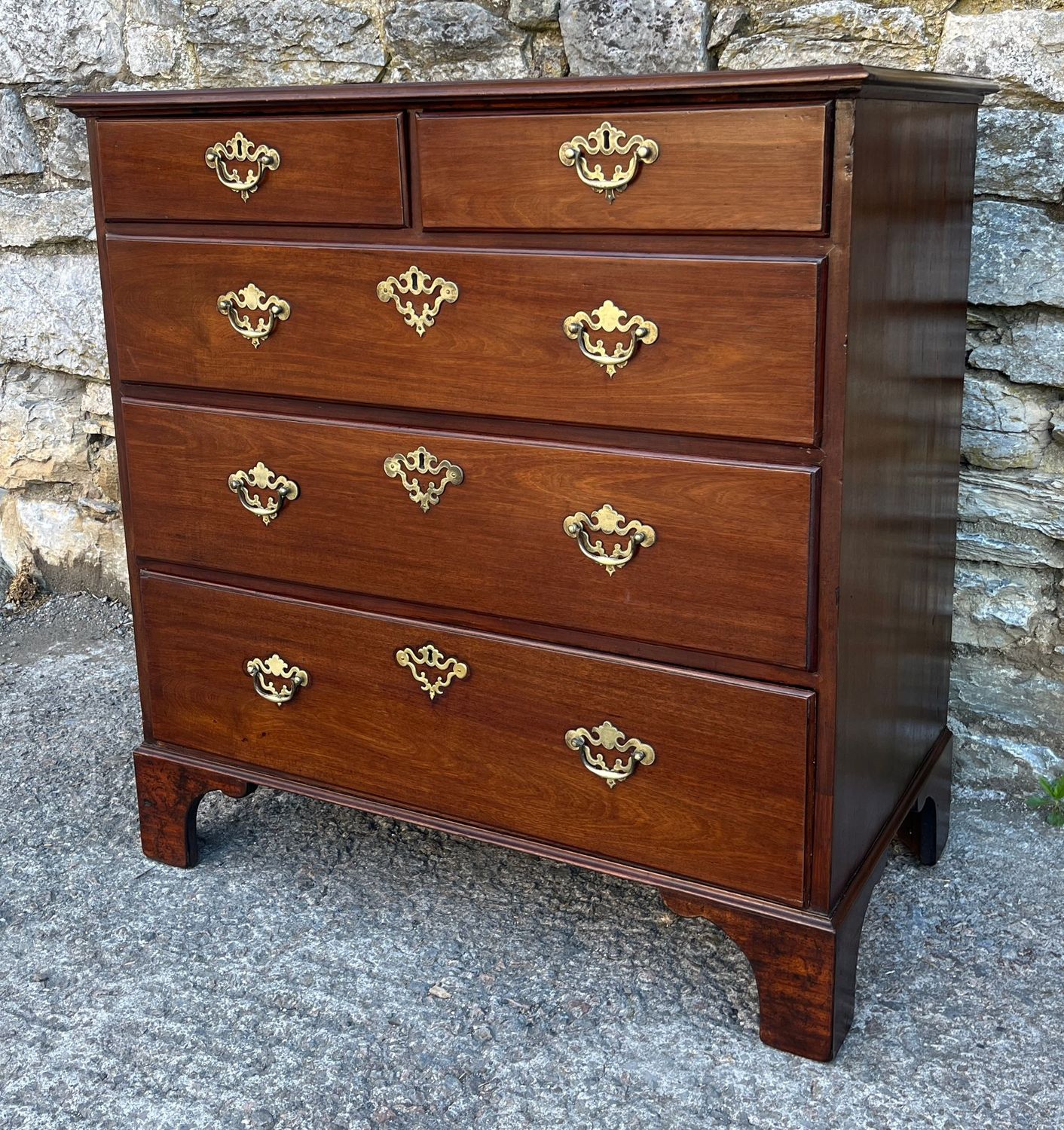 Georgian Mahogany Chest of Drawers