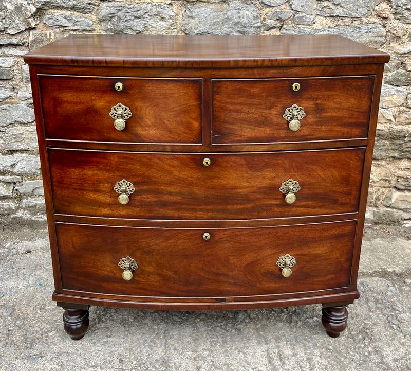 Victorian Mahogany Bow Front Chest of Drawers