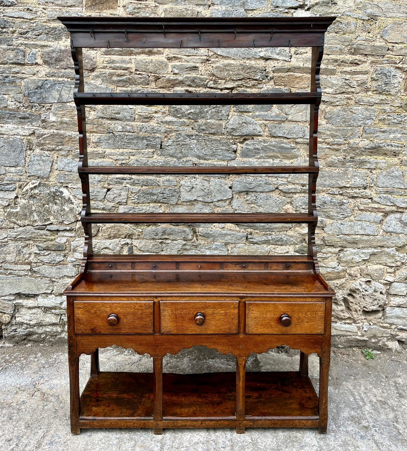 ​Georgian Welsh Oak Potboard Dresser