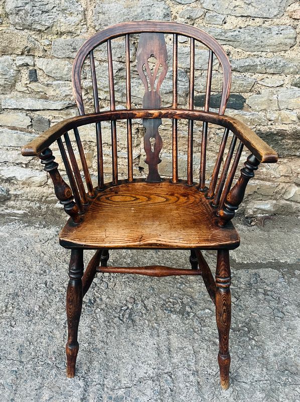 Antique Hoop Back Windsor Chair