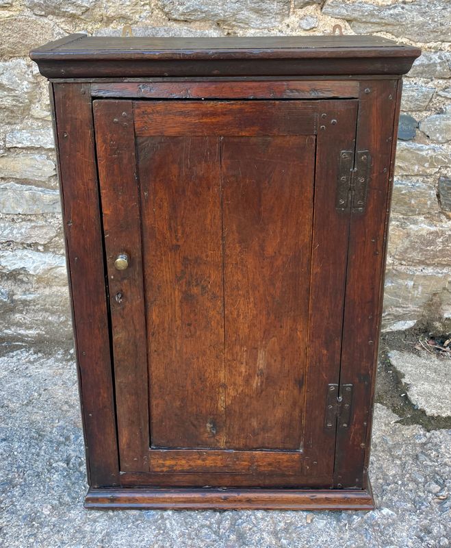 Georgian Oak Wall Cupboard