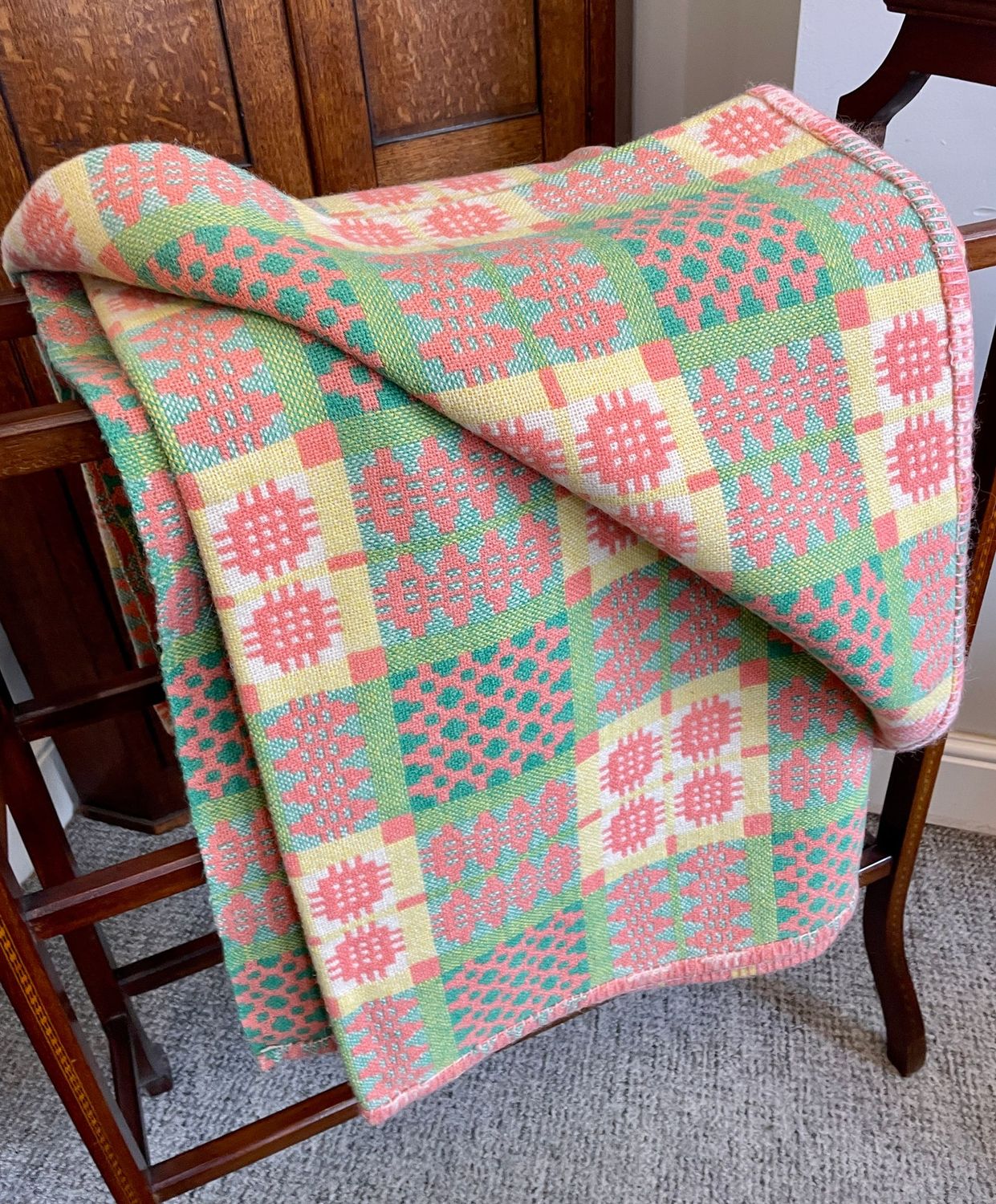 Welsh Caernarfon Double Weave Tapestry Blanket