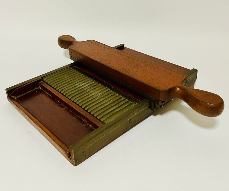 Antique Apothecary's Pill Roller