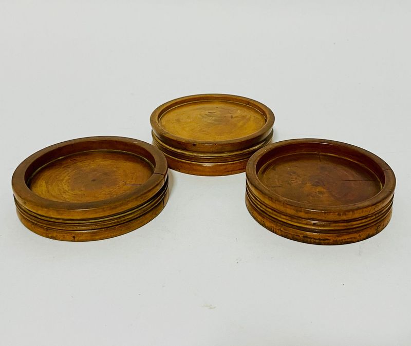 Set of 3 Apothecary's Boxwood Pill Rounders