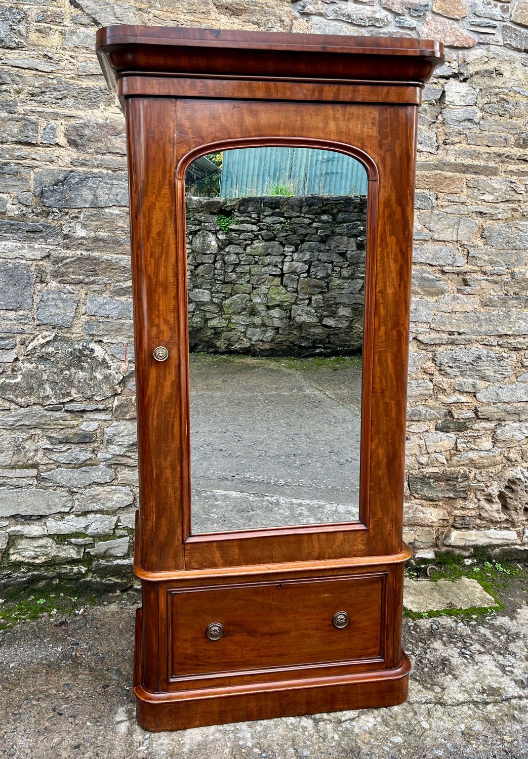 Victorian Mahogany Single Wardrobe Victorian Mahogany Single Wardrobe