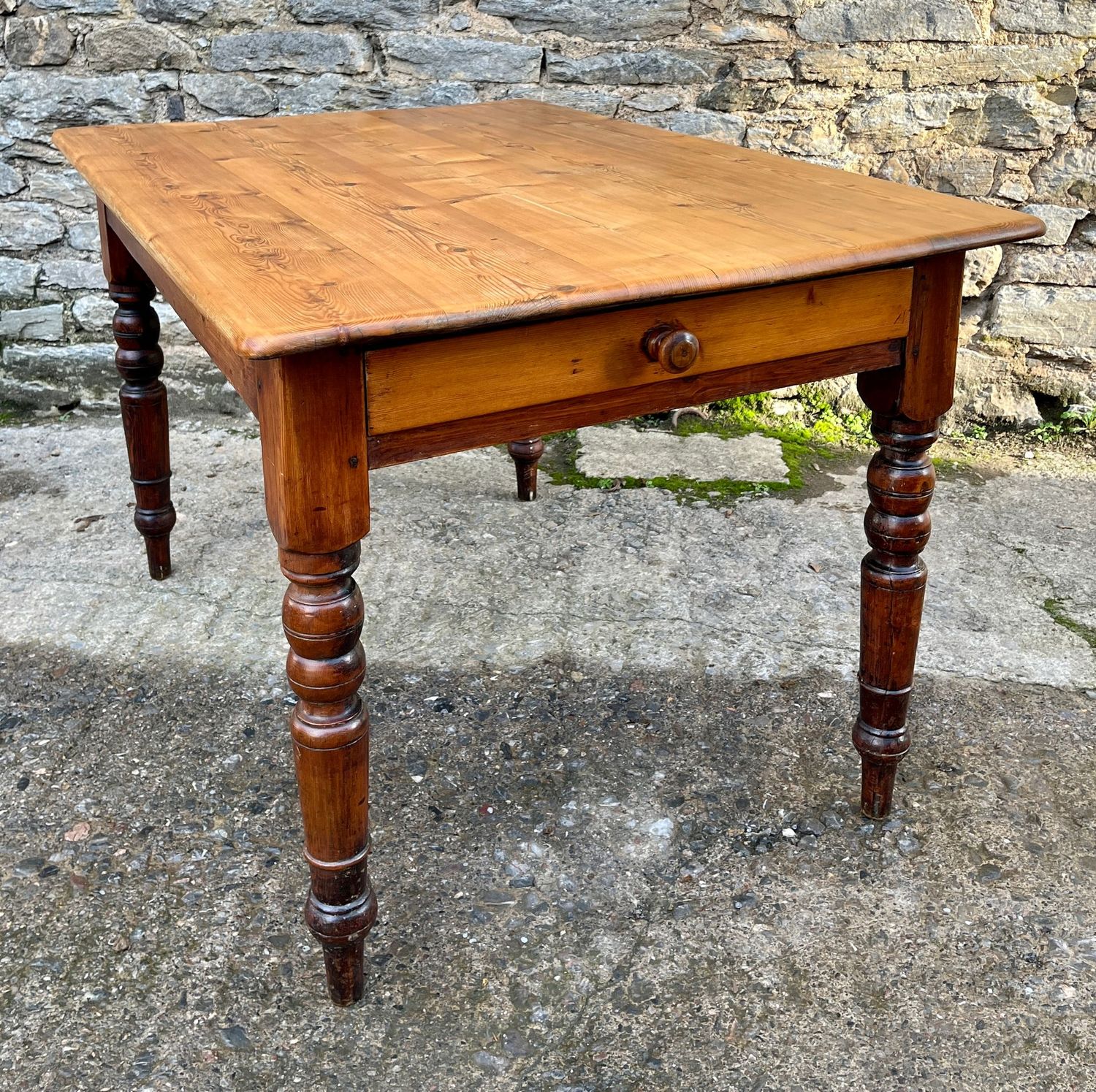 ​Victorian Pine Farmhouse Table