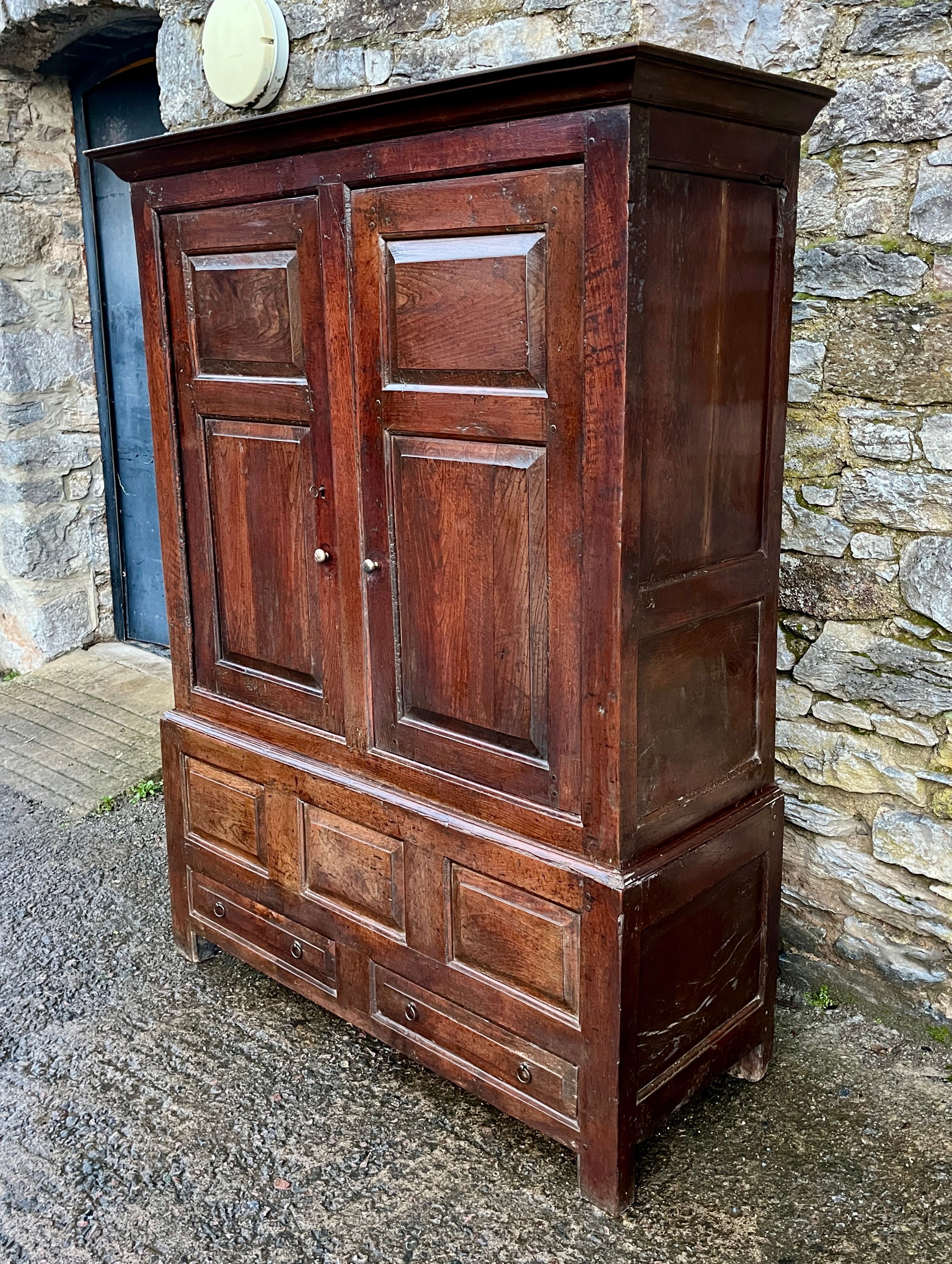 18th Century Welsh Oak Livery Cupboard