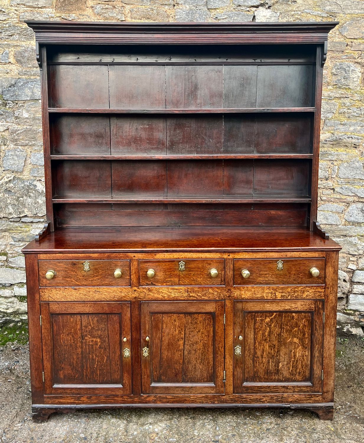 Georgian Welsh Oak Dresser Georgian Welsh Oak Dresser