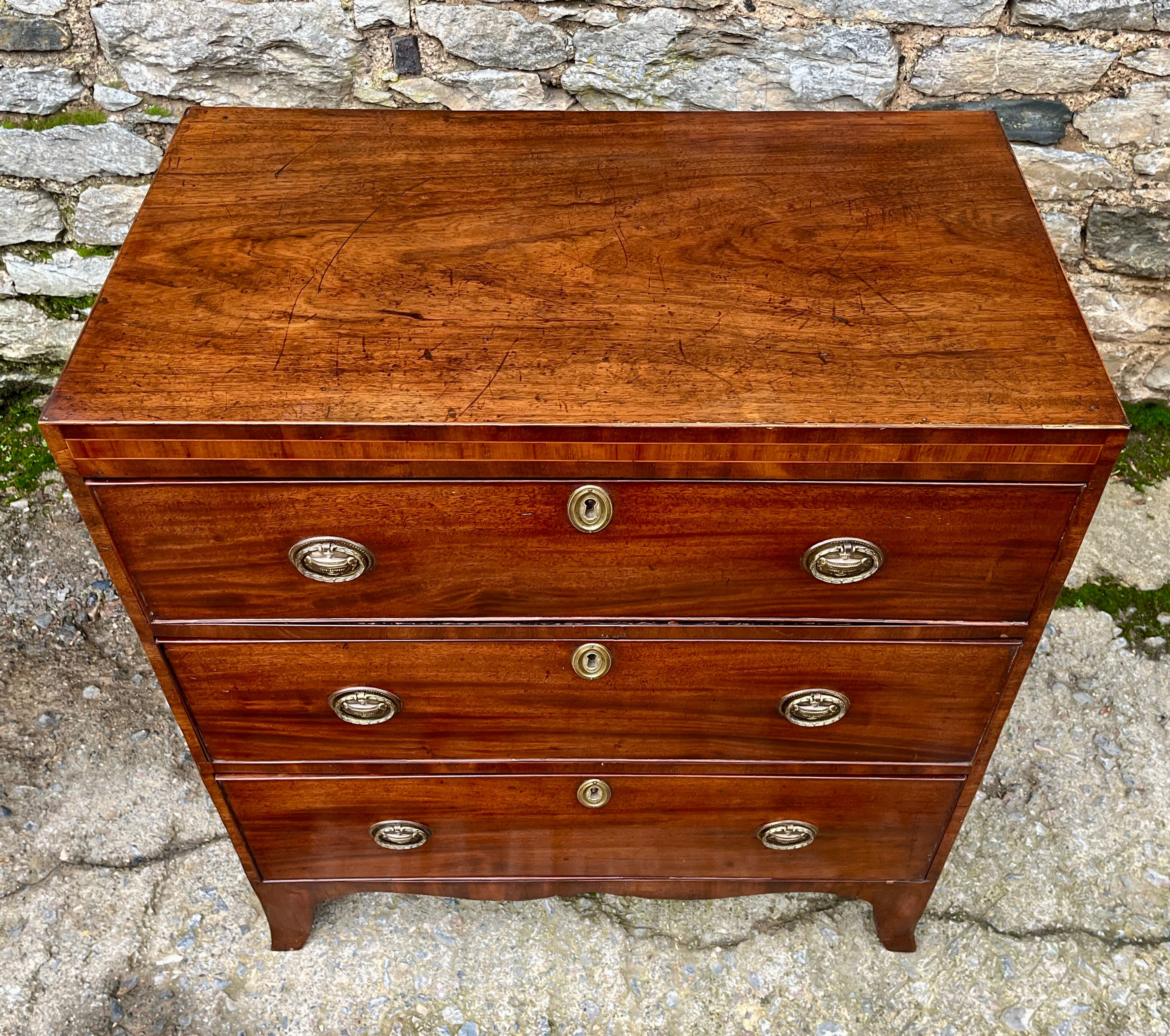 ​Small Regency Mahogany Chest of Drawers