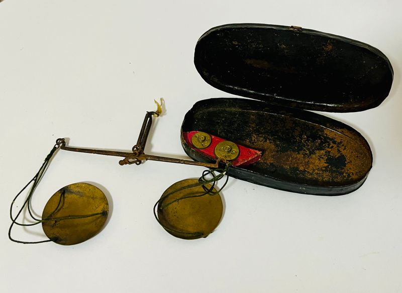 Georgian Apothecary Scales