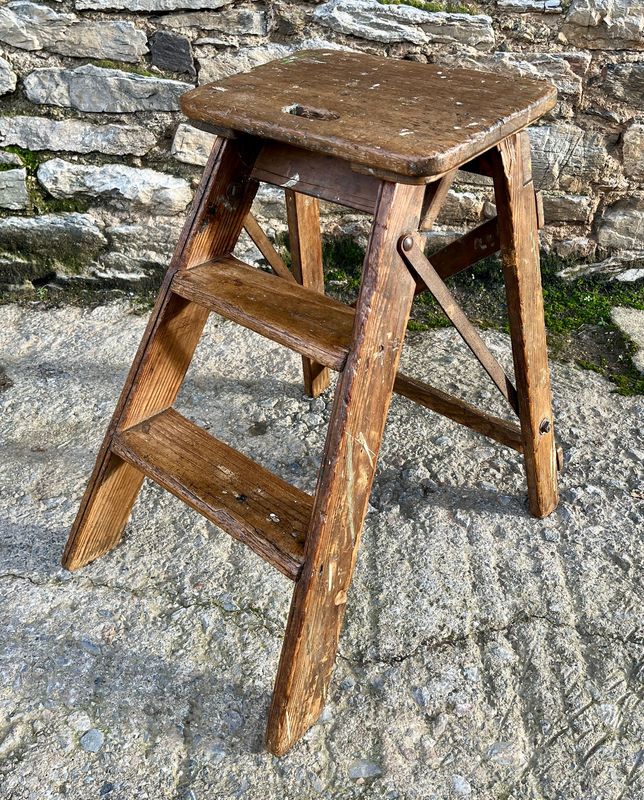 Small Antique Pine Folding Steps