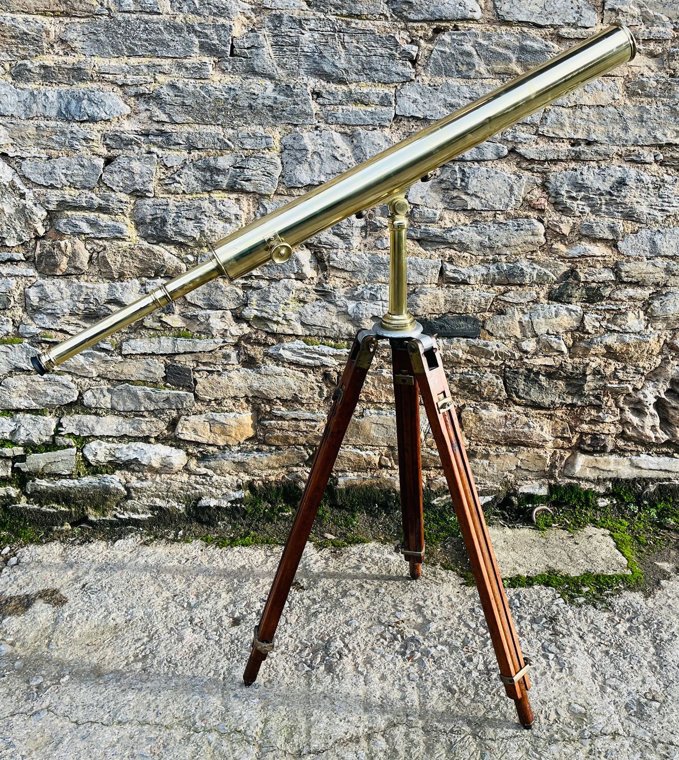 Antique Brass Library Telescope by Broadhurst Clarkson & Co Antique Brass Library Telescope by Broadhurst Clarkson & Co