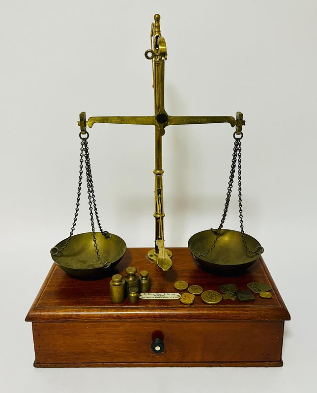 Antique De Grave Apothecary Scales and Weights