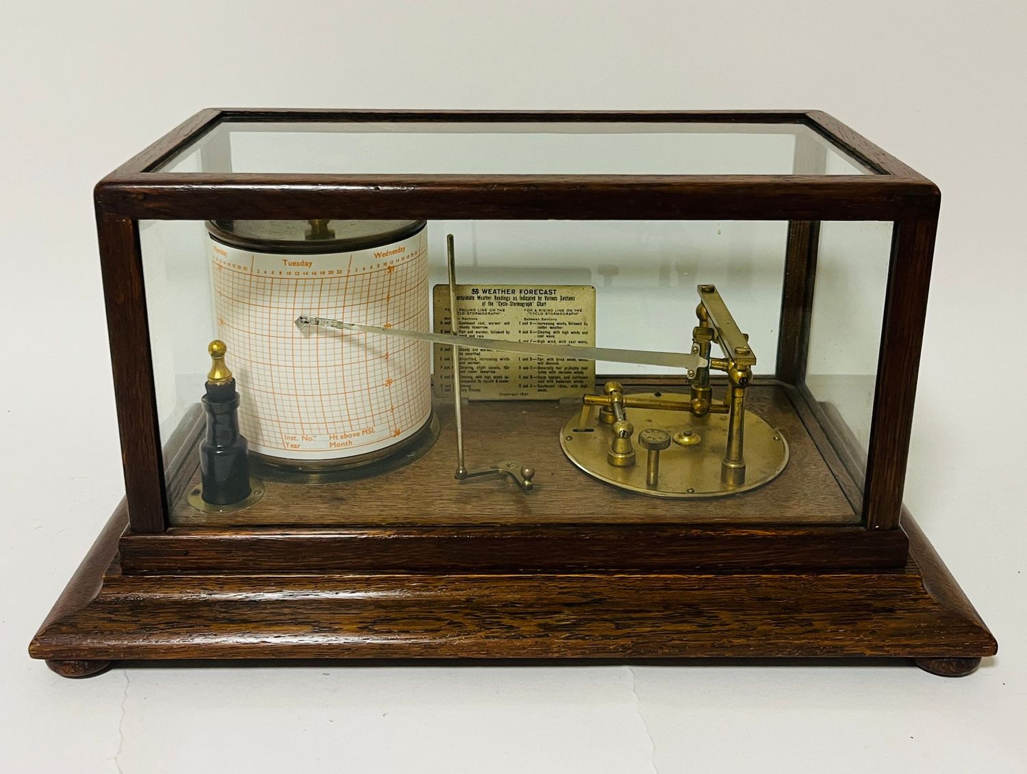 Antique Oak Cased Barograph Antique Oak Cased Barograph
