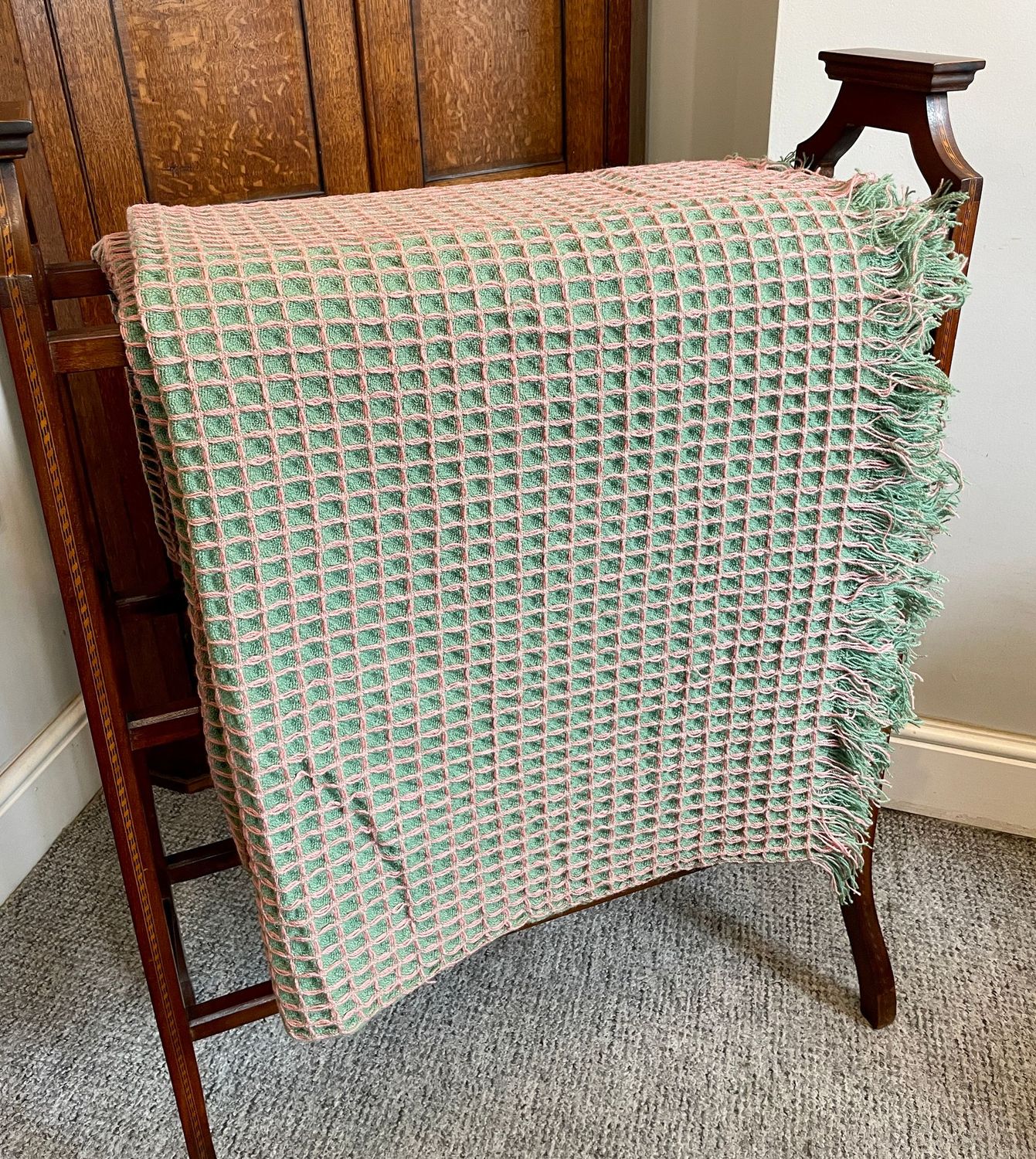 Large Welsh Honeycomb Wool Blanket Large Welsh Honeycomb Wool Blanket