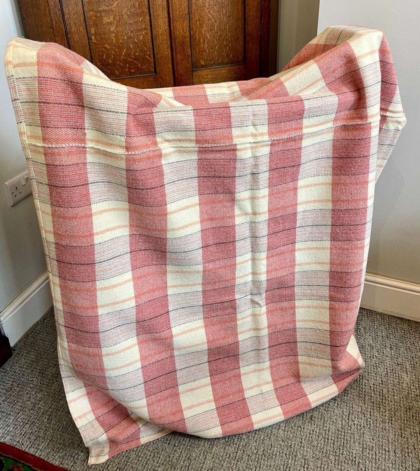 Large Antique Welsh Wool Blanket Large Antique Welsh Wool Blanket