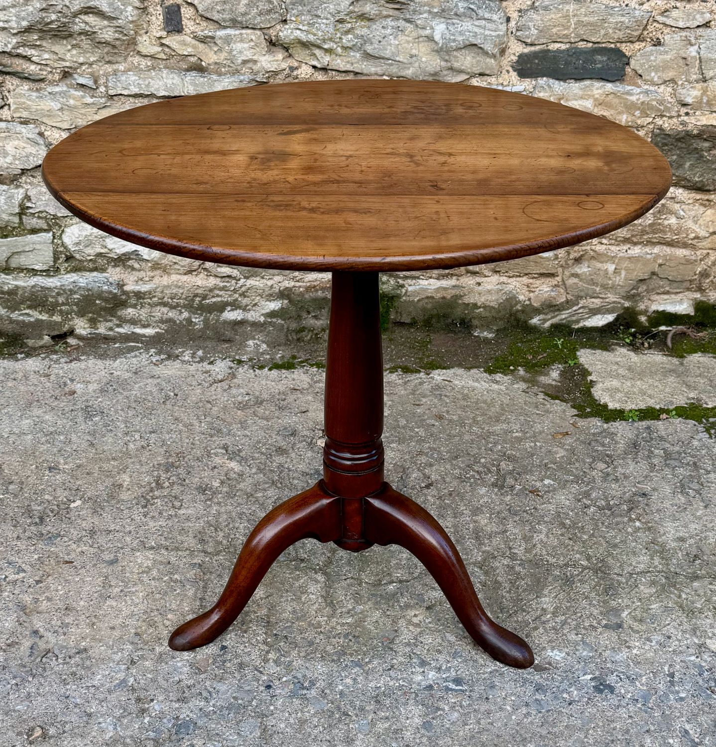 Georgian Fruitwood Tilt Top Occasional Table Georgian Fruitwood Tilt Top Occasional Table