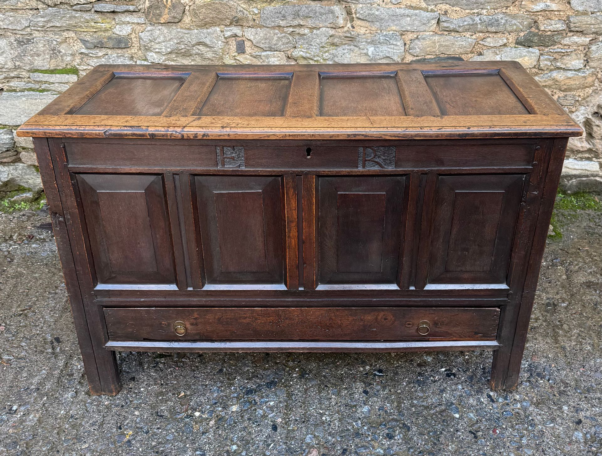 Georgian Oak Mule Chest