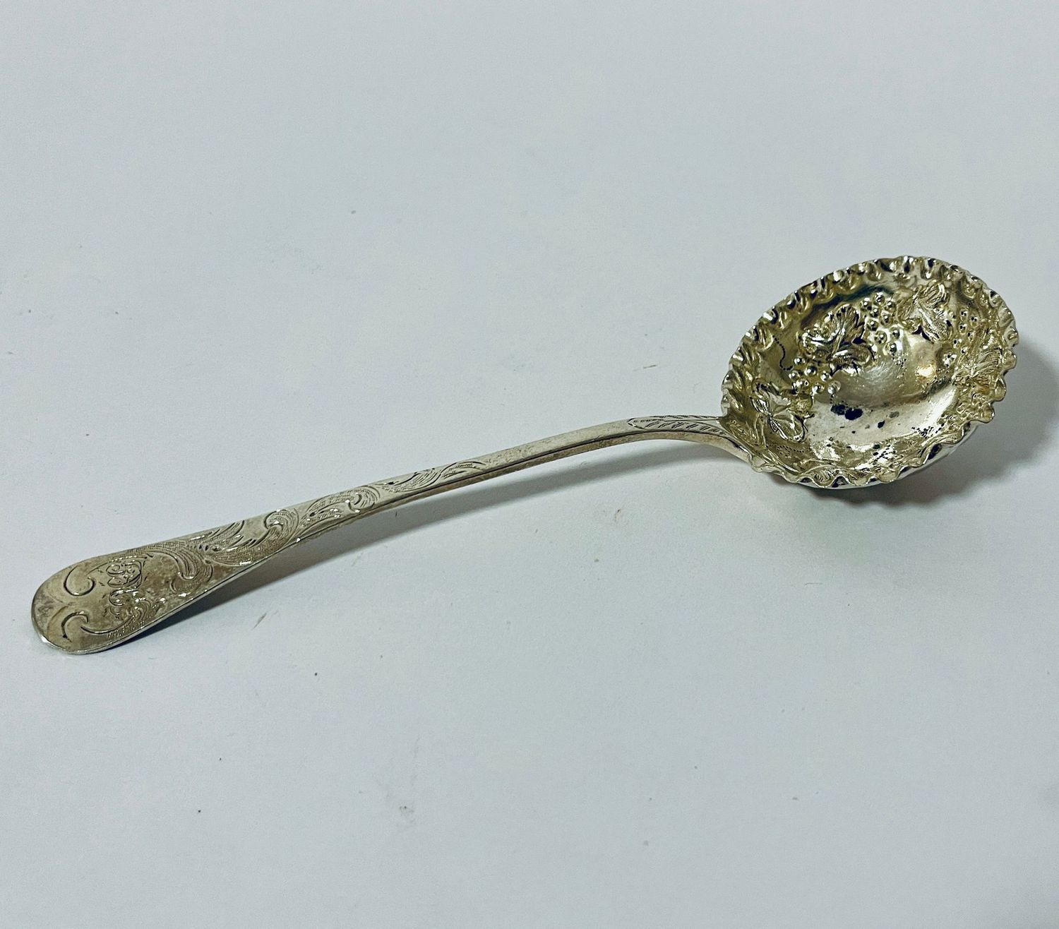 Victorian Exeter Silver Berry Ladle