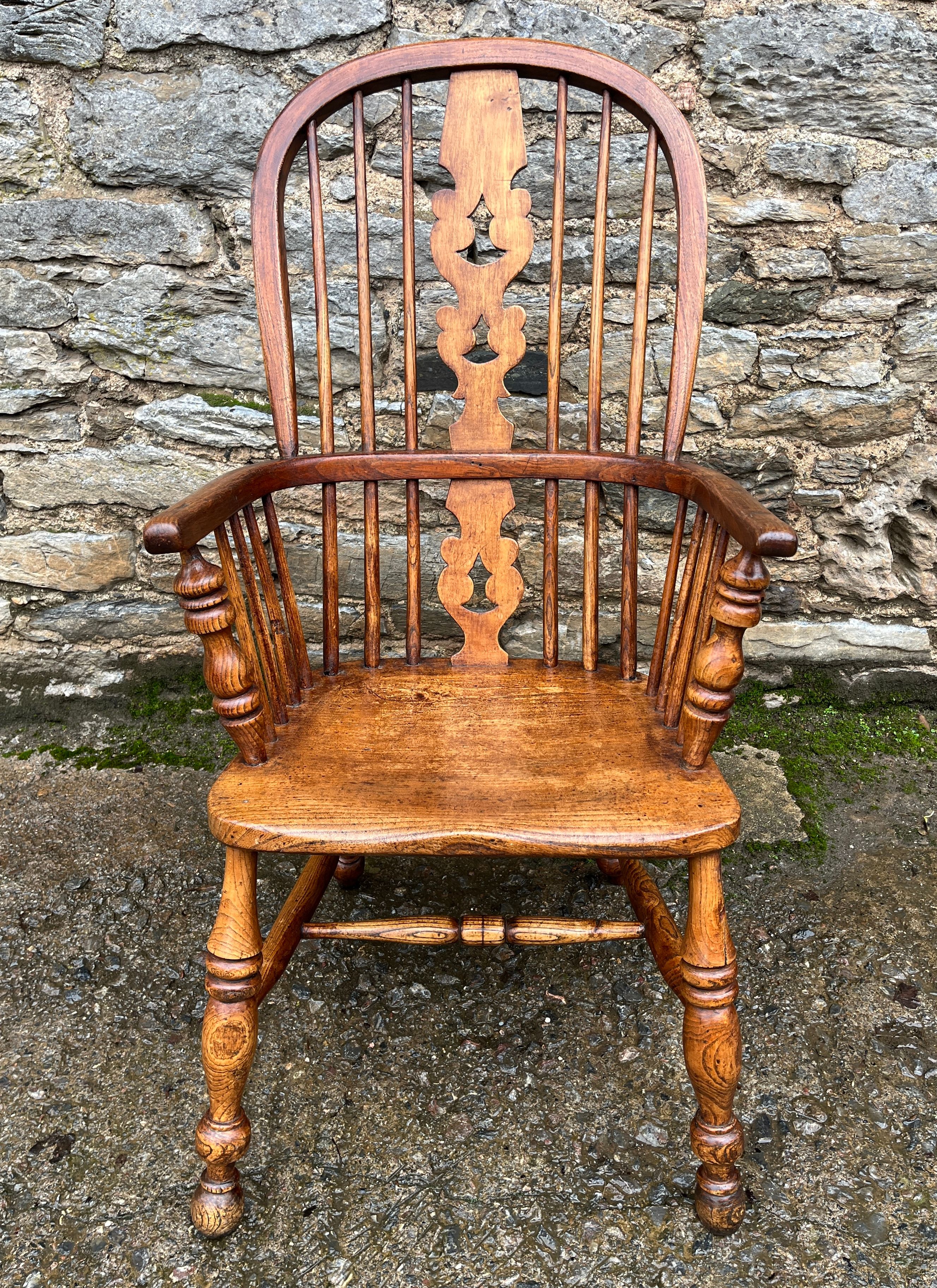 Antique Elm Windsor Chair
