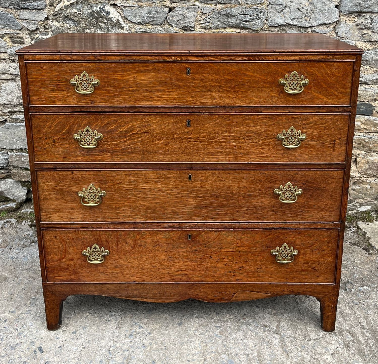 ​Georgian Oak Chest of Drawers