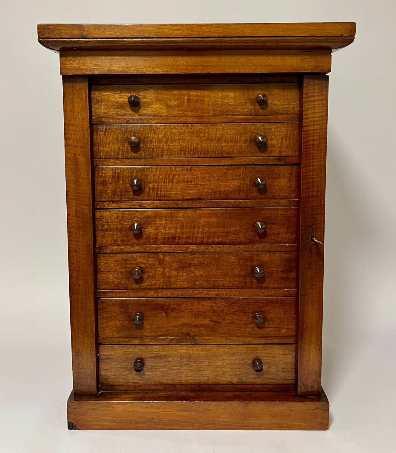 Victorian Mahogany Wellington Collectors Chest