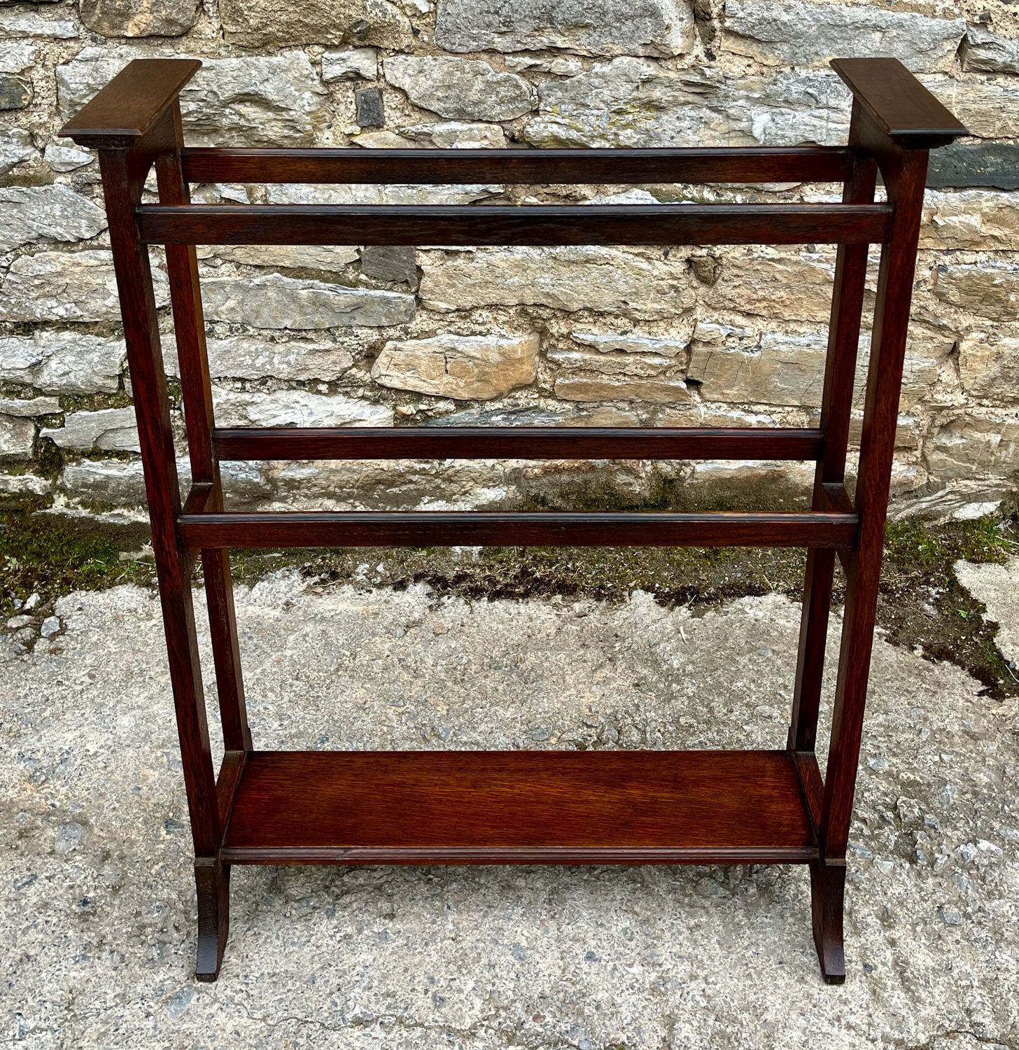 ​Edwardian Oak Towel Rail