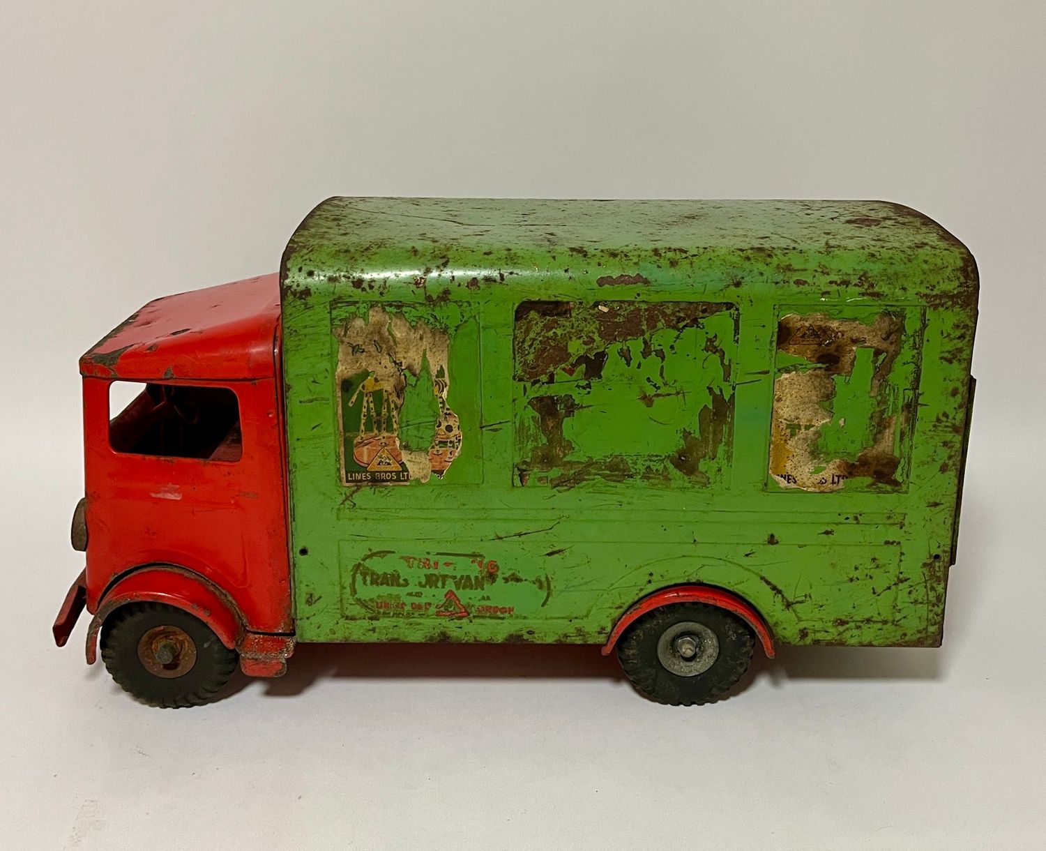 Vintage Tri-Ang Lorry