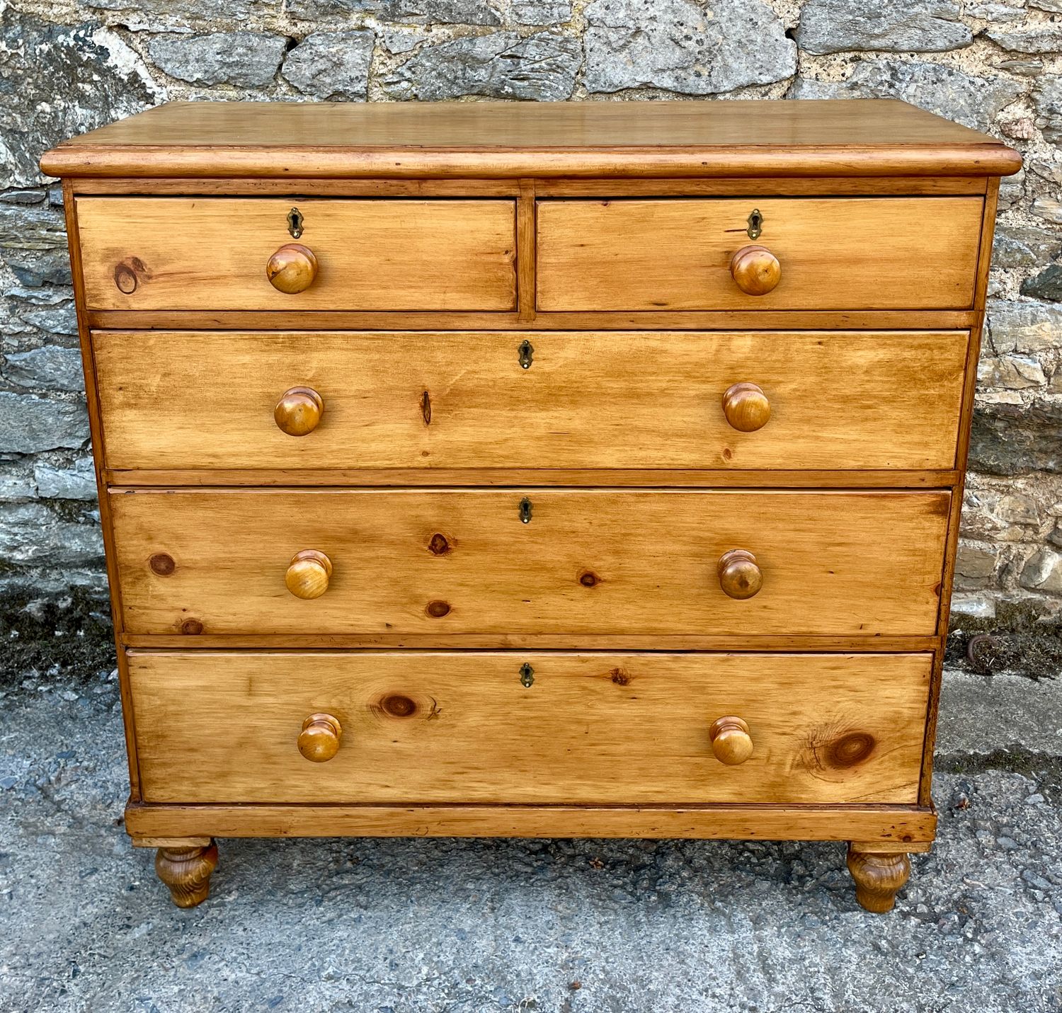 Antique Pine Chest of Drawers Antique Pine Chest of Drawers