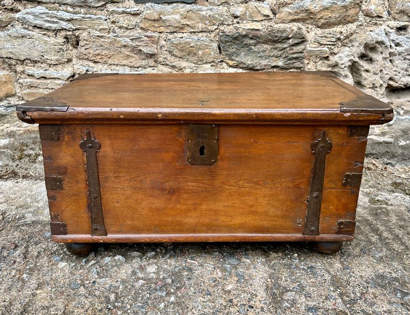 ​Anglo-Indian Teak Merchant’s Chest