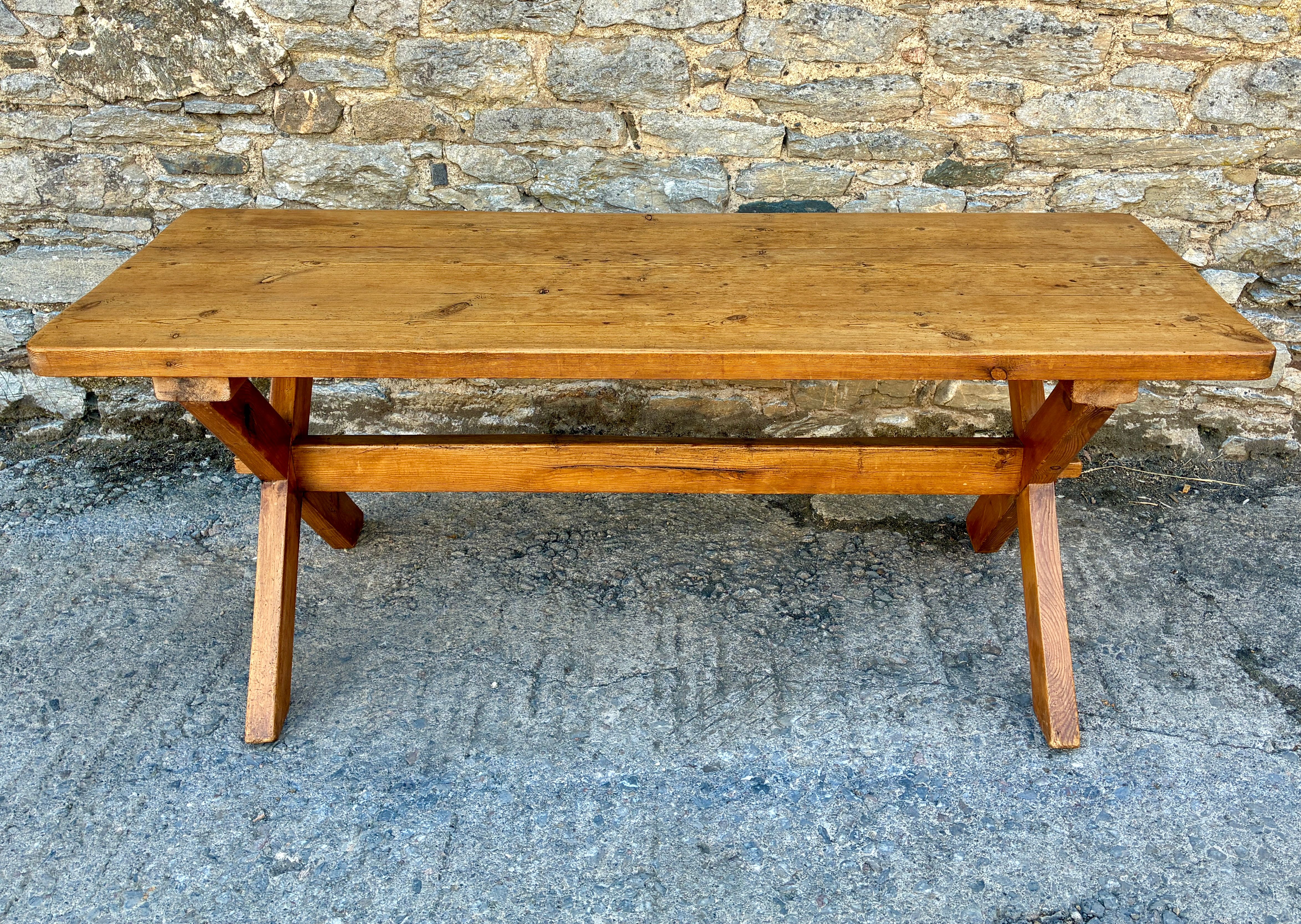 ​Pine Tavern Style X-Frame Table