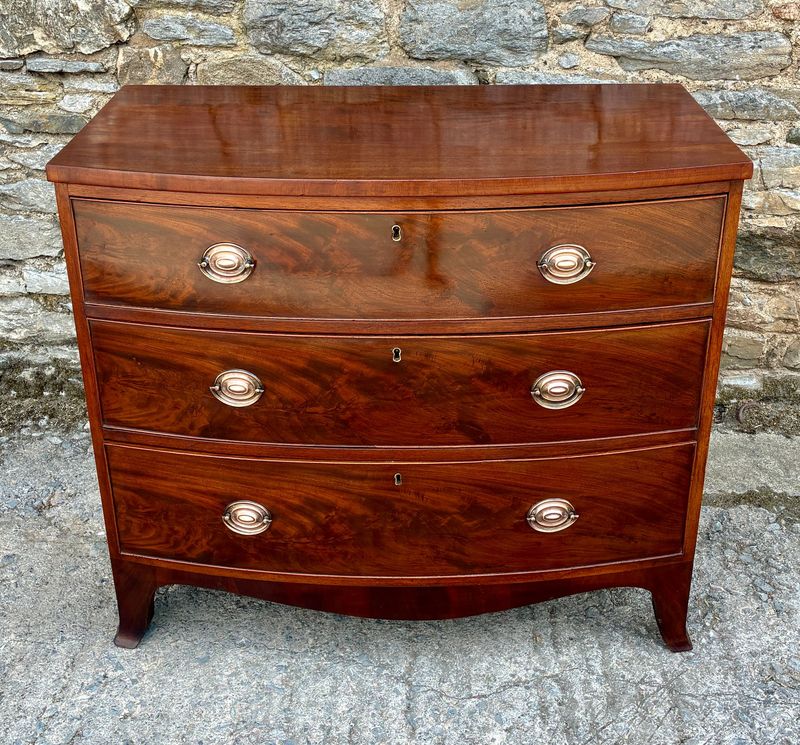 Regency Mahogany Bow Front Chest of Drawers