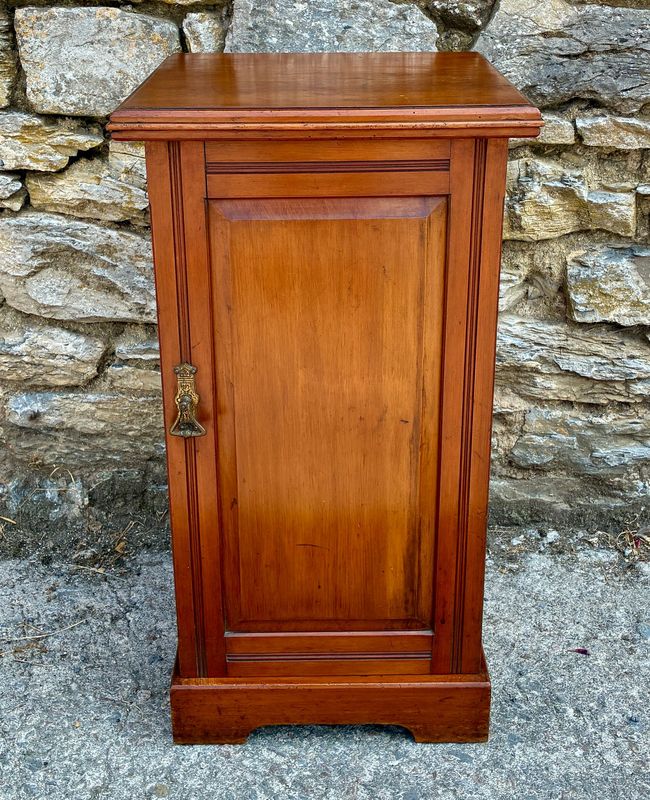 Edwardian Walnut Pot Cupboard