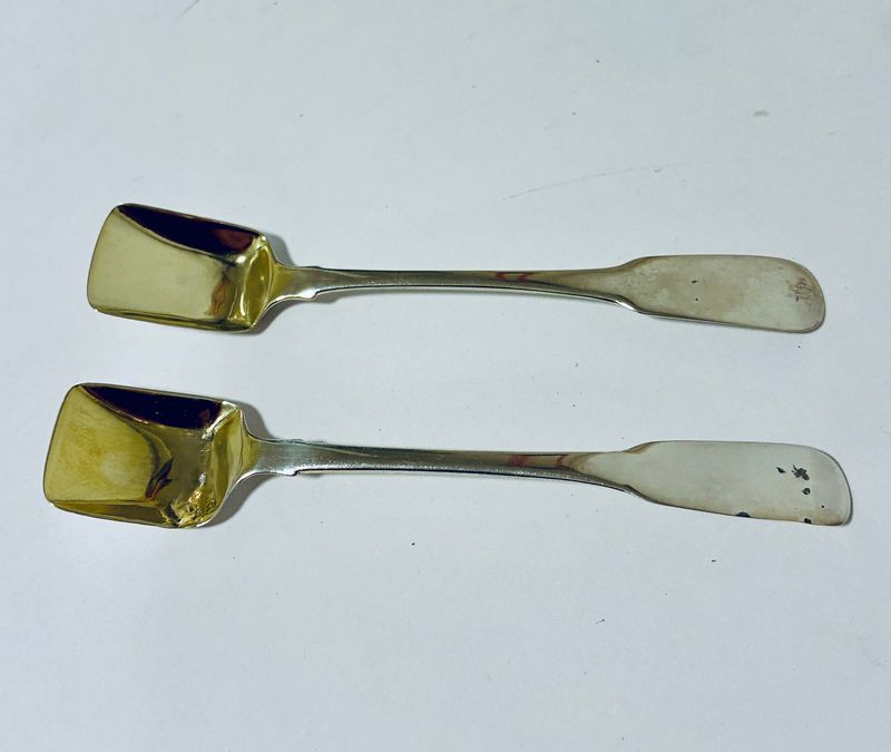 Pair of Georgian Irish Silver Salt Shovels