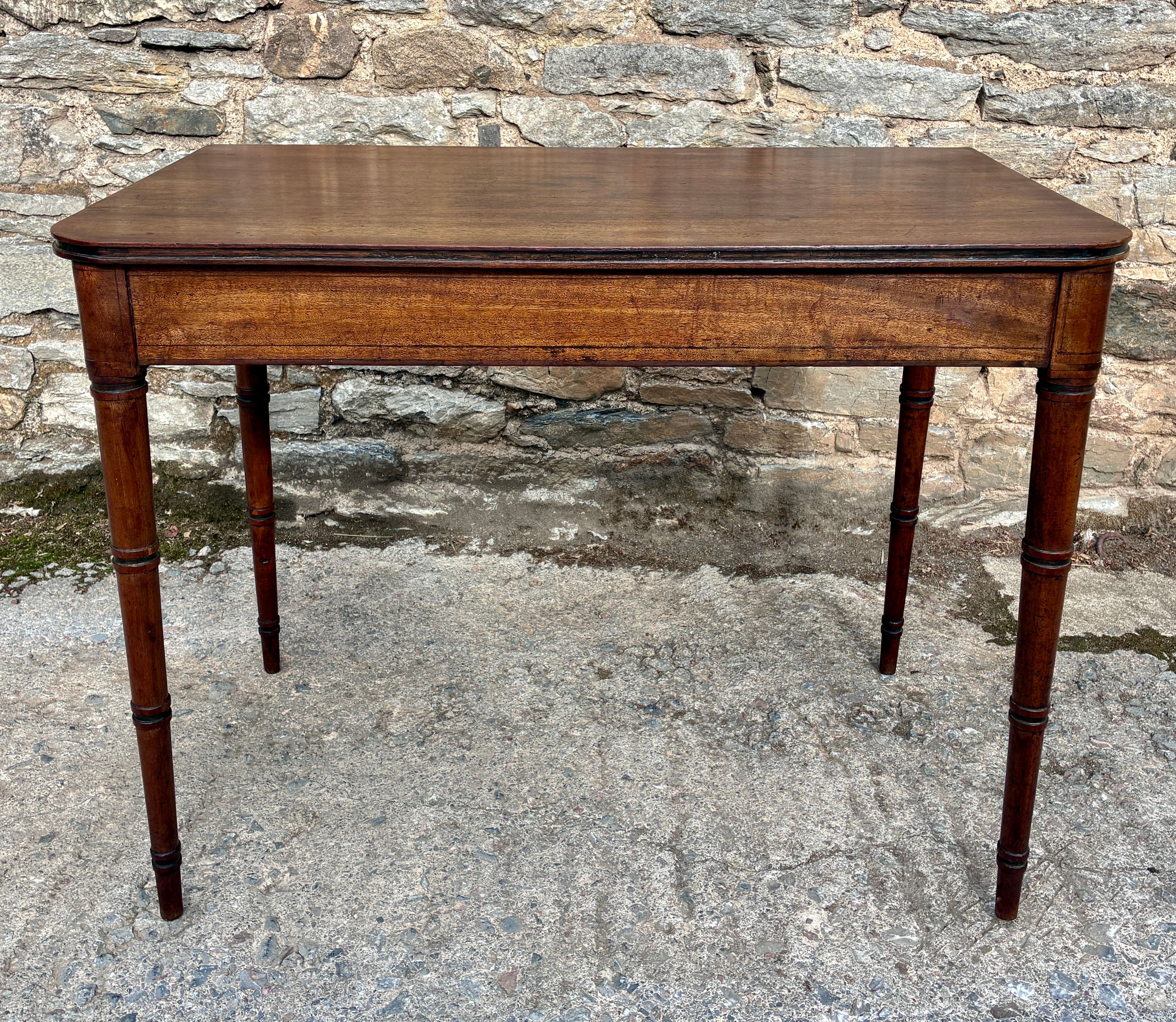 ​Georgian Mahogany Side Table