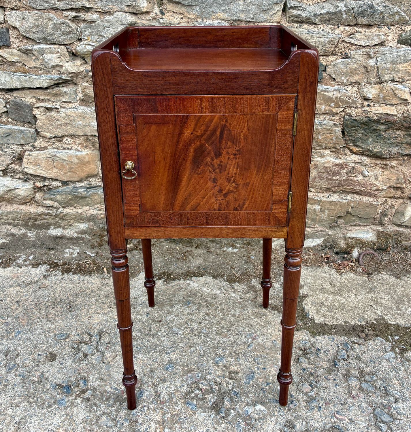 ​Georgian Mahogany Tray Top Pot Cupboard