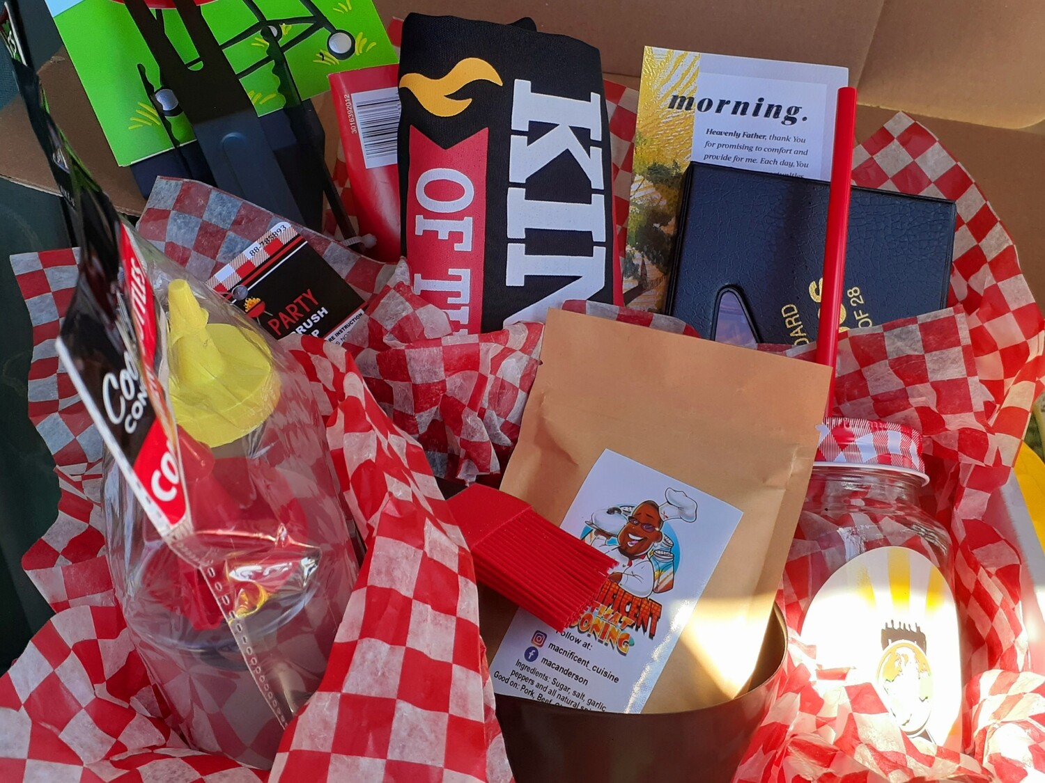 MEN BBQ- GRATITUDE BOX